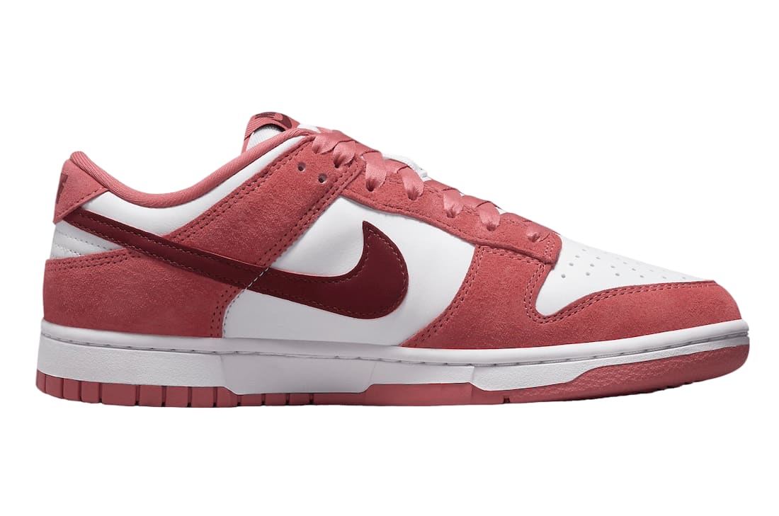 WMNS Nike Dunk Low 'Valentine’s Day'